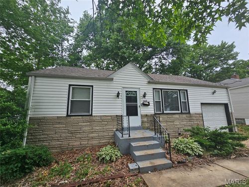 415 Millman Drive, St Louis, MO, 63135 | Card Image