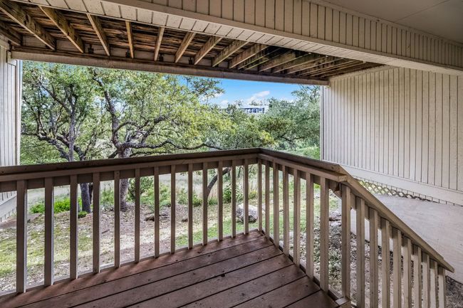 229 Comanche Ln, House other with 2 bedrooms, 2 bathrooms and 2 parking in Lago Vista TX | Image 25