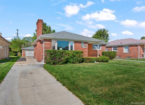 24821 Almond Ave, Eastpointe, MI, 48021-4235 | Card Image