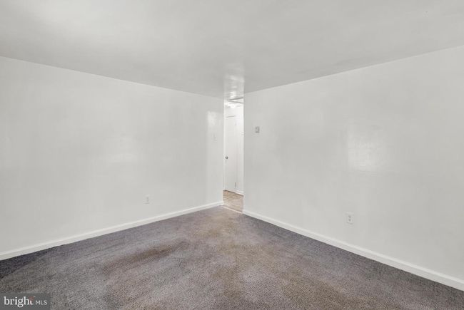 B - 505 W Evesham Rd, House other with 2 bedrooms, 1 bathrooms and null parking in RUNNEMEDE NJ | Image 6