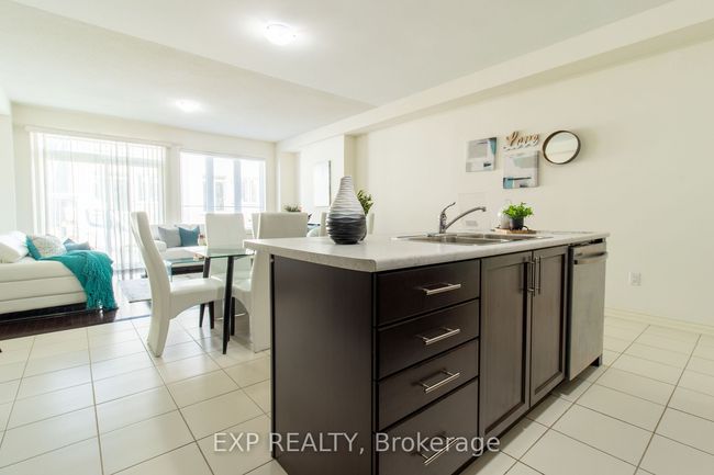 110 Adventura Rd, House attached with 4 bedrooms, 3 bathrooms and 2 parking in Brampton ON | Image 13