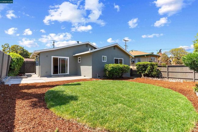 102 W 15 Th St, House other with 3 bedrooms, 2 bathrooms and 2 parking in Antioch CA | Image 27