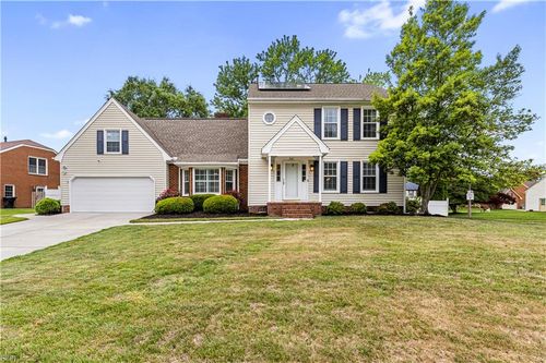 5557 Del Park Ave, Virginia Beach, VA, 23455-6649 | Card Image