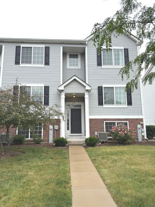 1476 Manning Ave, Montgomery, IL, 60538-1077 | Card Image