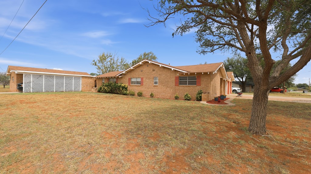 Residential in Andrews 3
