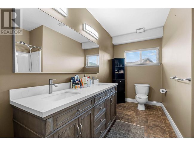 2022 Hugh Allan Dr, House other with 6 bedrooms, 3 bathrooms and 6 parking in Kamloops BC | Image 29
