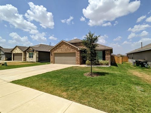 121 Dylan Dr, San Marcos, TX, 78666-4377 | Card Image