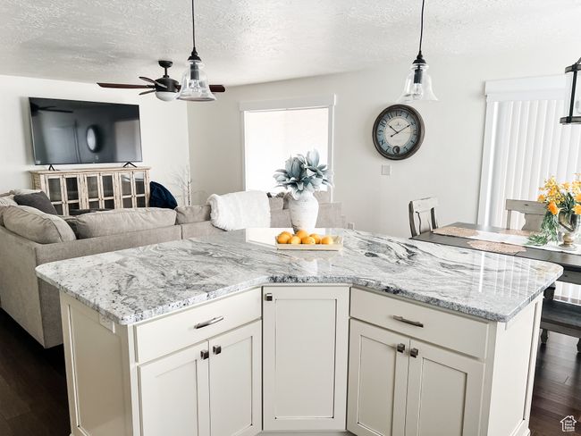 2770 S 9500 E, House other with 3 bedrooms, 3 bathrooms and 2 parking in Jensen UT | Image 17