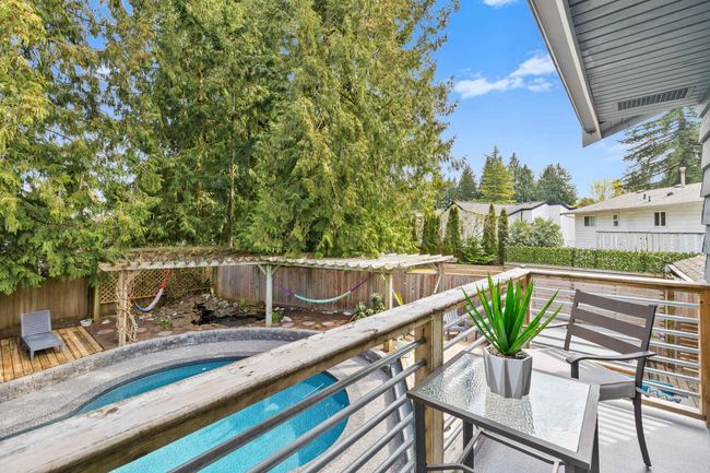 Balcony with a jacuzzi | Image 31