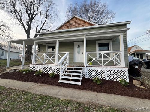 116 W Jackson St, Palmyra, MO, 63461-1125 | Card Image