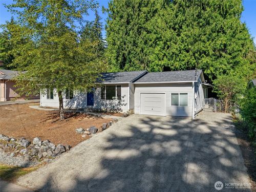 936 210th Ave Ne, Sammamish, WA, 98074-6617 | Card Image