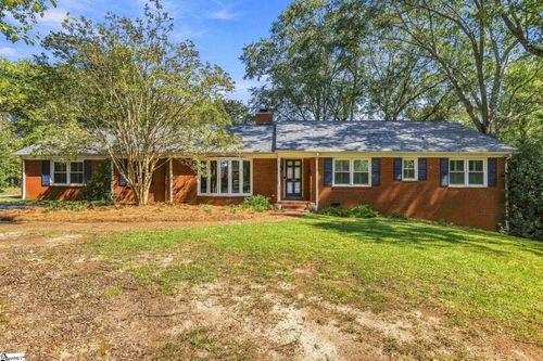 233 Pineville Road, Spartanburg, SC, 29307 | Card Image