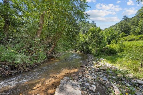1296 Sheets Gap Rd, Millers Creek, NC, 28651-8601 | Card Image