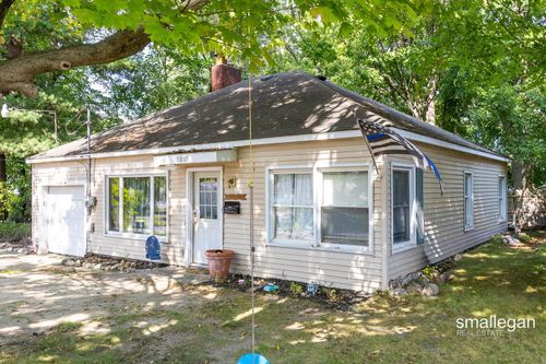 1010 Orange St, Greenville, MI, 48838-1635 | Card Image