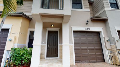 10428 Nw 61st St, Doral, FL, 33178-3767 | Card Image