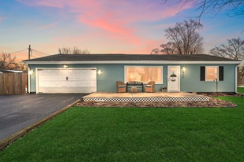 711 Juniper Rd, Valparaiso, IN, 46385 | Card Image