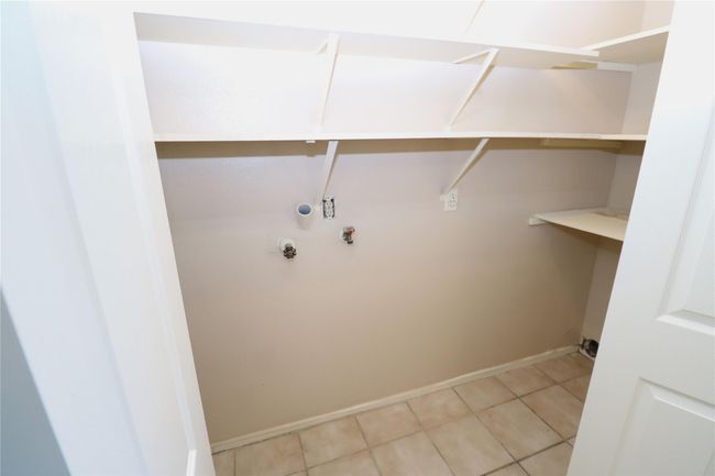 20123 Chipplegate Ln, House other with 3 bedrooms, 2 bathrooms and 2 parking in Humble TX | Image 25