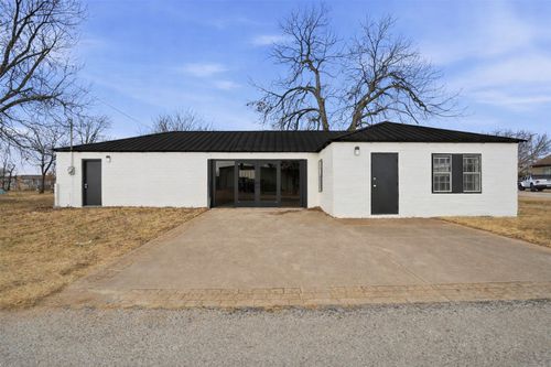 129 N Magnolia St, Crowley, TX, 76036-2508 | Card Image