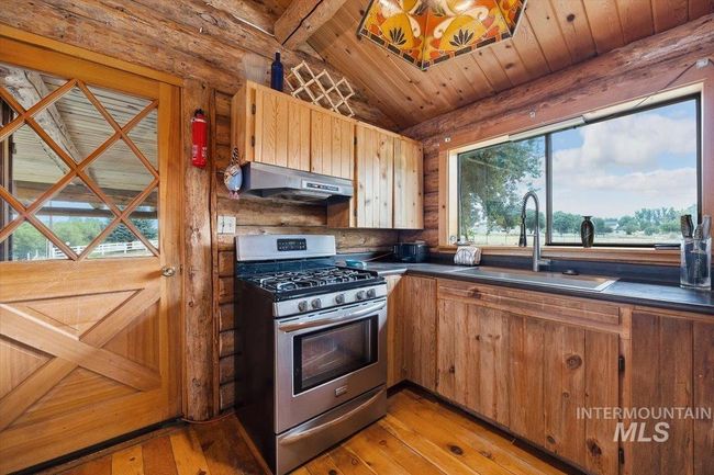 982 E 2700 S, House other with 2 bedrooms, 2 bathrooms and null parking in Hagerman ID | Image 10
