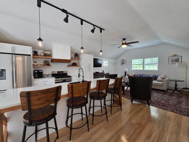 Residential in Russell 2