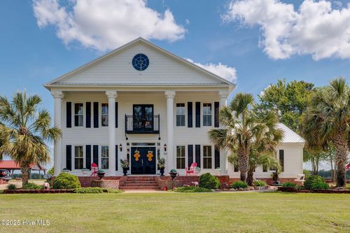 753 S Horsepen Rd, Harrells, NC, 28444-9223 | Card Image