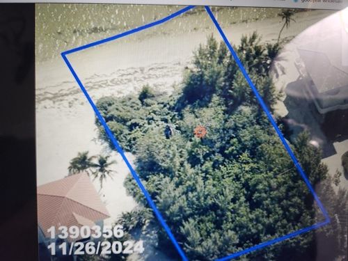 1221 Long Beach Dr, Big Pine Key, FL, 33043-3513 | Card Image