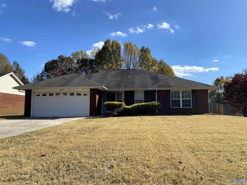 208 Glen Meadow Ln, Harvest, AL, 35749-3901 | Card Image