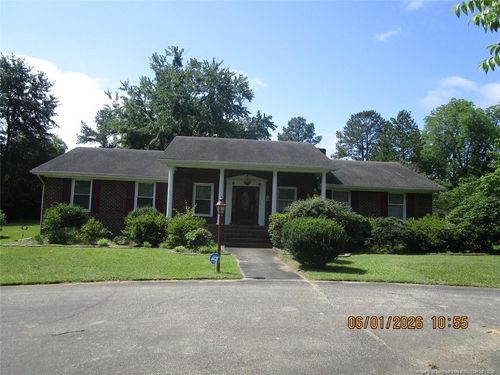 225 Harris Ave, Raeford, NC, 28376-3240 | Card Image