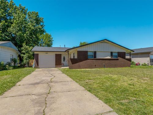 2837 Sw 63rd St, Oklahoma City, OK, 73159-1621 | Card Image