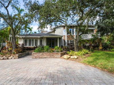 1430 Kimlira Lane, House other with 5 bedrooms, 5 bathrooms and null parking in Sarasota FL | Image 2