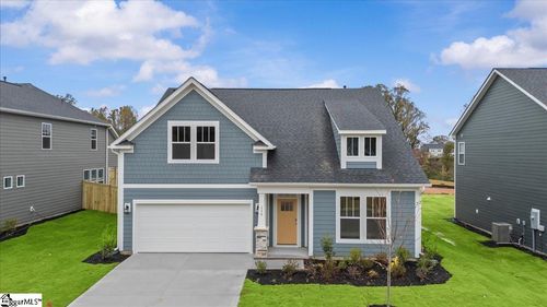 116 Beaverdam Creek Dr, Anderson, SC, 29621-3951 | Card Image