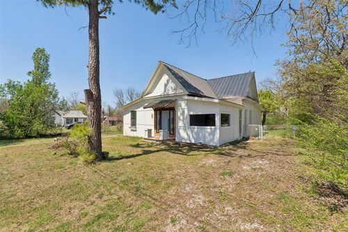 1220 W Dewey Street, Shawnee, OK, 74801 | Card Image