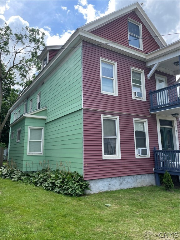 Residential Income in Utica 2