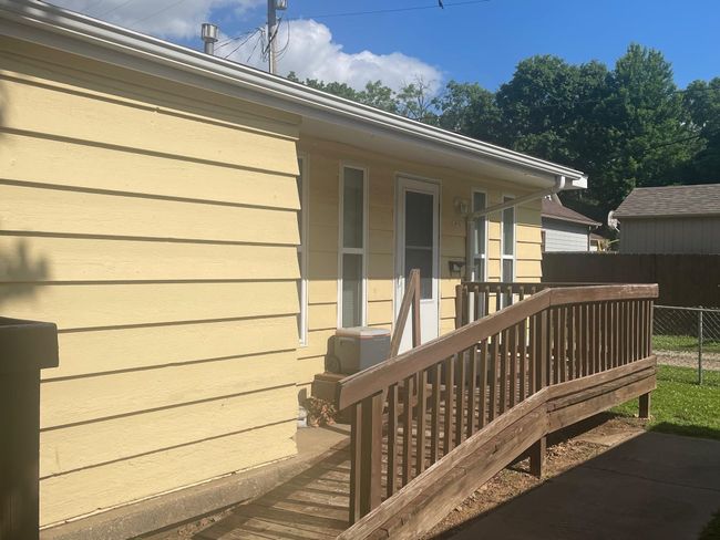 519 E Helbert St, Home with 0 bedrooms, 0 bathrooms and 4 parking in Mulvane KS | Image 5
