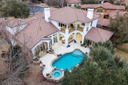 108 Golden Bear Cv, Lakeway, TX, 78738-1717 | Card Image
