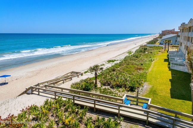 304 - 1919 Highway A1a, Condo with 3 bedrooms, 2 bathrooms and null parking in Indian Harbour Beach FL | Image 27