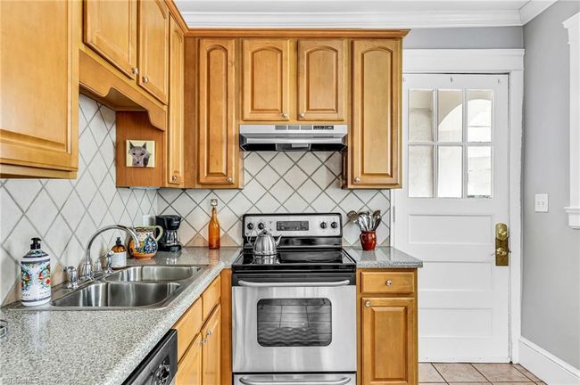 APT-3 - 72 W End Blvd, House other with 1 bedrooms, 1 bathrooms and null parking in Winston-Salem NC | Image 6