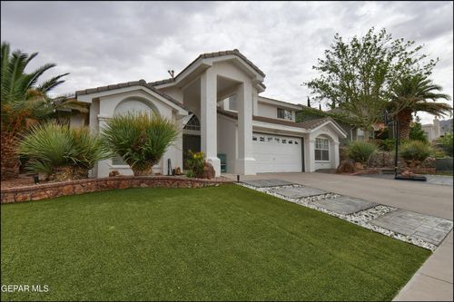 6525 Royal Ridge Dr, El Paso, TX, 79912-7477 | Card Image