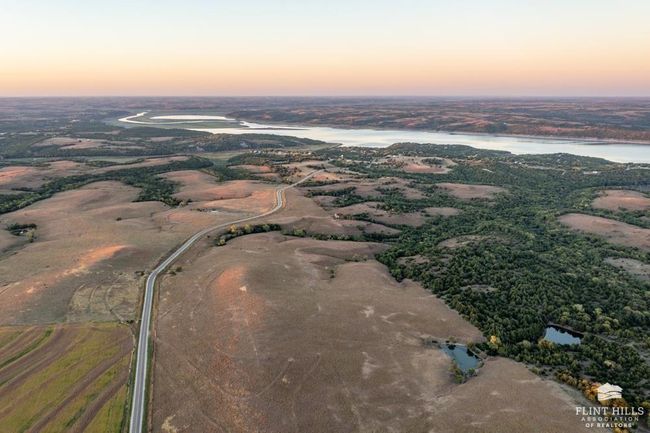 00000 Hi View Dr, Home with 0 bedrooms, 0 bathrooms and null parking in Manhattan KS | Image 18