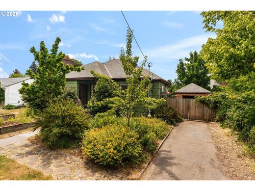 245 Se 108th Ave, Portland, OR, 97216 | Card Image