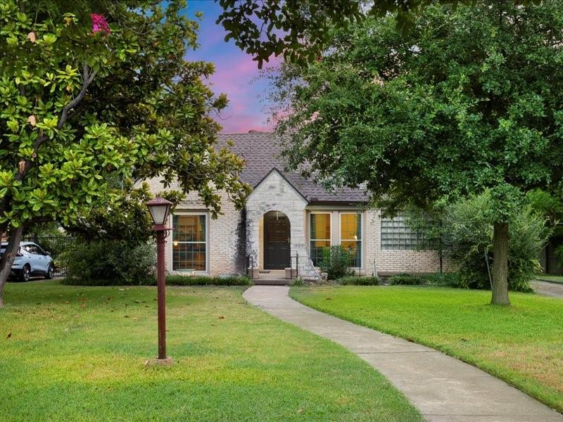 Oak Cliff Blvd, Dallas, TX 75208
