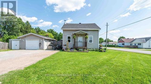 617 Third Avenue S, Laurentian Valley, ON, K8A5H1 | Card Image