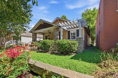 1139 E 8th St, Chattanooga, TN, 37403-2704 | Card Image