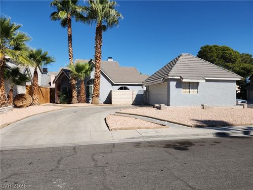 6556 Bradford Ln, Las Vegas, NV, 89108-4424 | Card Image
