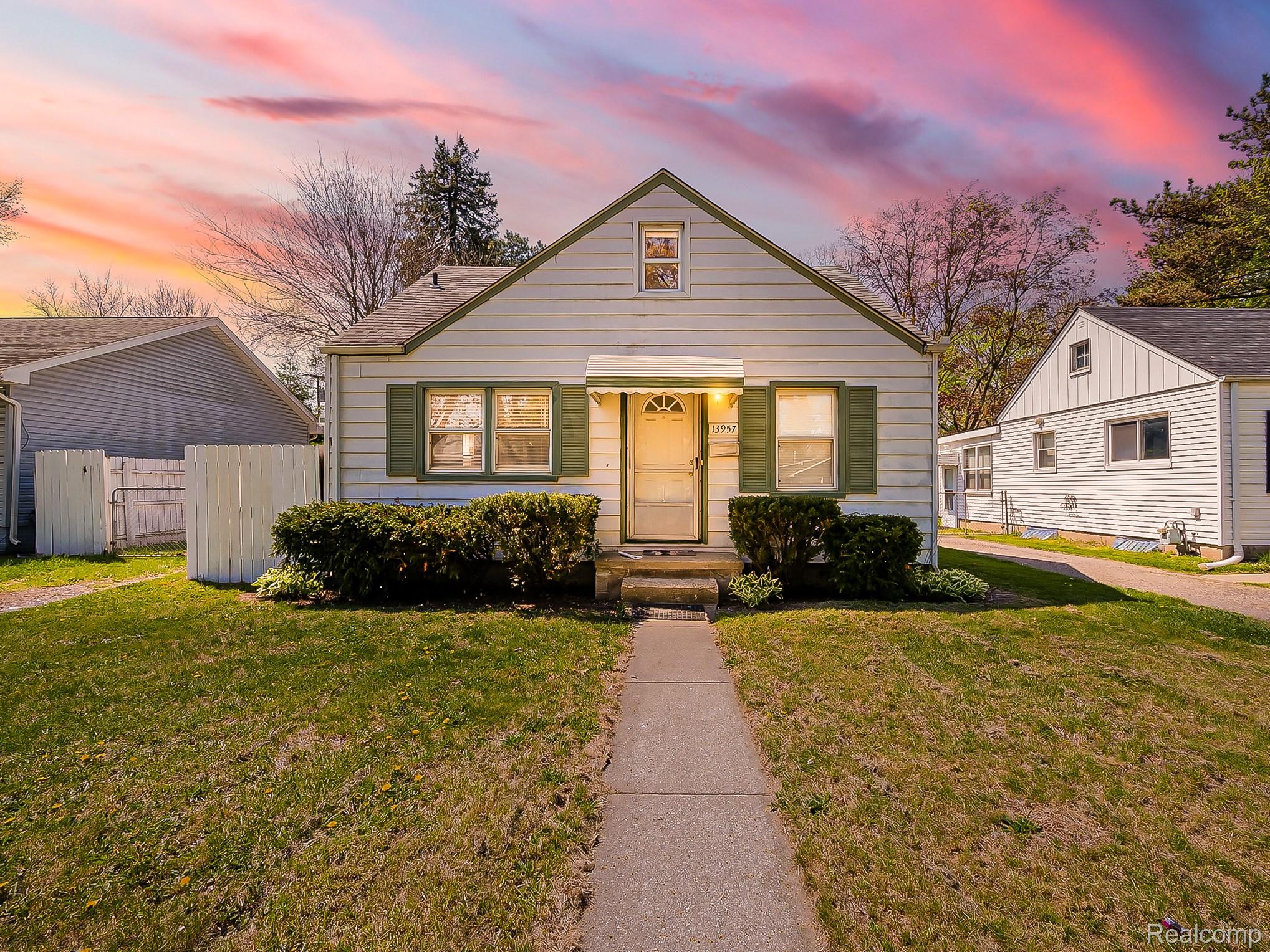 Residential in Redford Charter Township 3