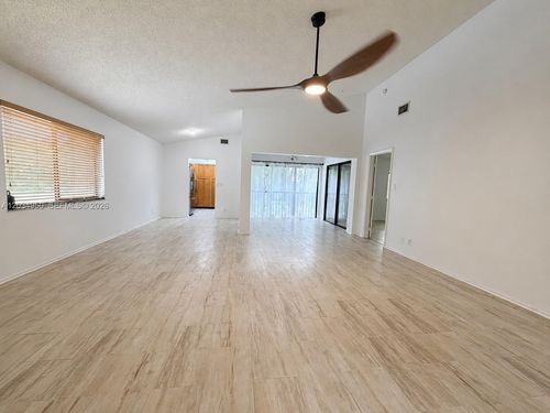 16s-9606 Sw 1st Ct, Coral Springs, FL, 33071-7398 | Card Image