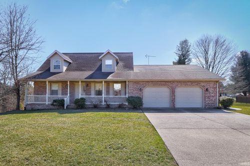 261 E Jingle Bell Ln, Santa Claus, IN, 47579-6084 | Card Image