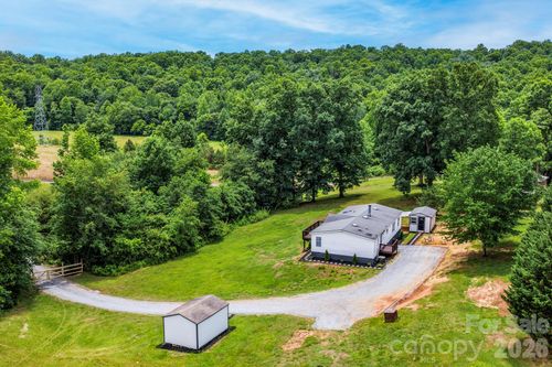 150 Pasture Trl, Rutherfordton, NC, 28139-7918 | Card Image