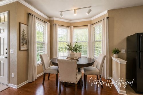 5135 W Sussex Ln, Rogers, AR, 72758-8219 | Card Image