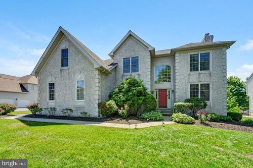 212 Prescott Dr, CHESTER SPRINGS, PA, 19425-3649 | Card Image